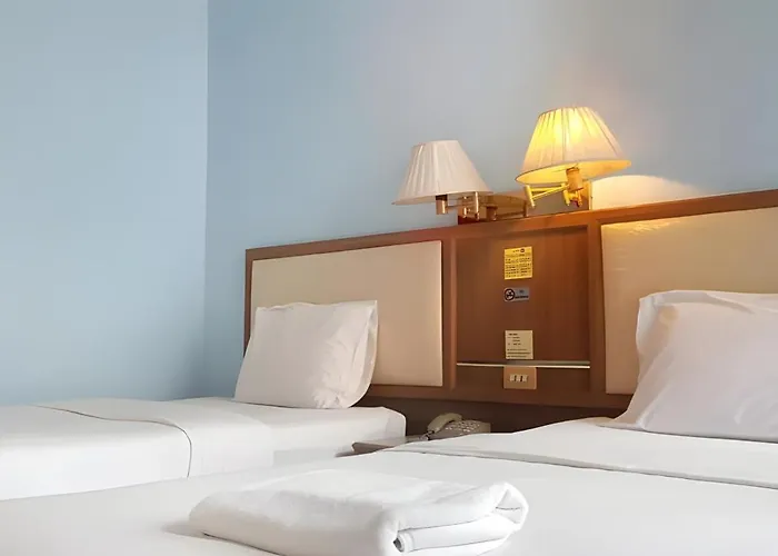 Wish Chidlom - Ratchadamri 2 Apartment *