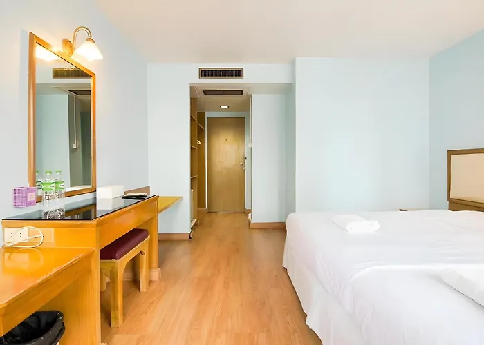 Wish Chidlom - Ratchadamri 2 Apartment *